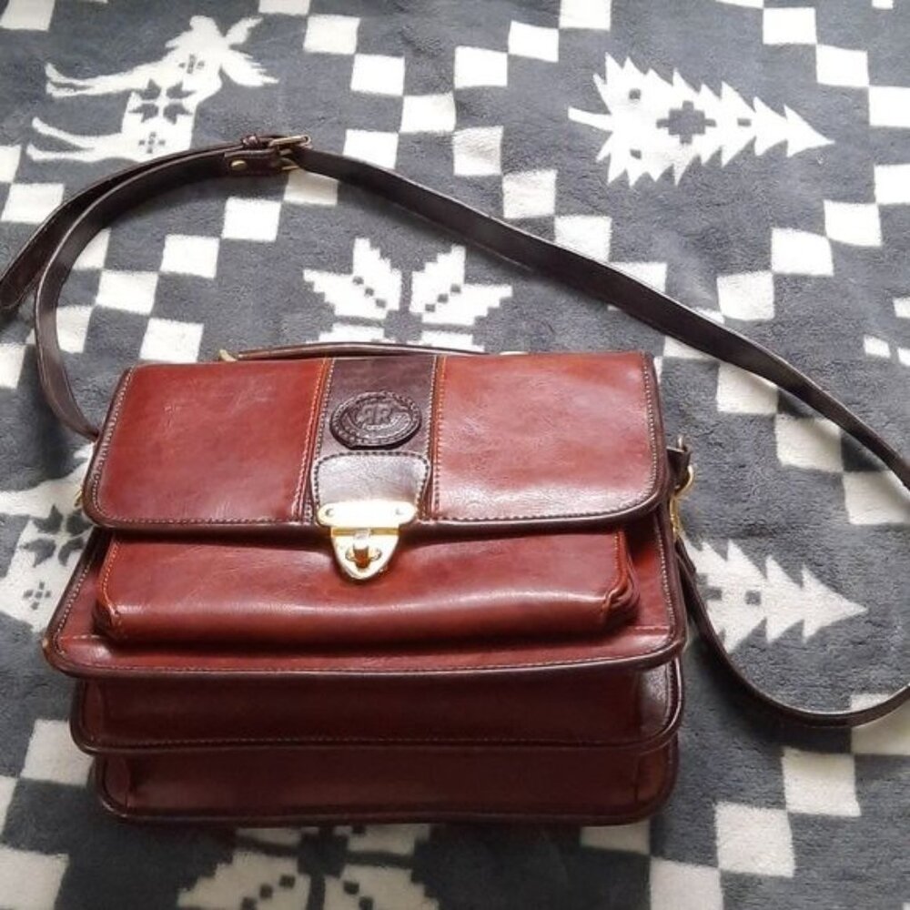 Rina Rich Vintage Hard Leather Adjustable Strap Crossbody Handbag Messenger Bag